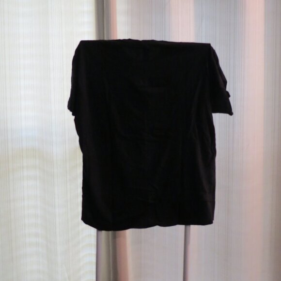 Anime Graphic Black Tee - Short Sleeve - Picture 3 of 3